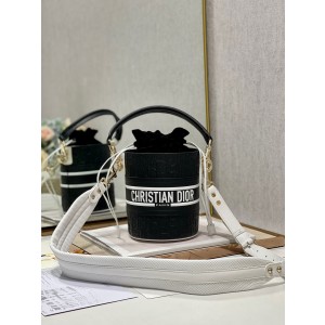 디올  토트백 여자가방