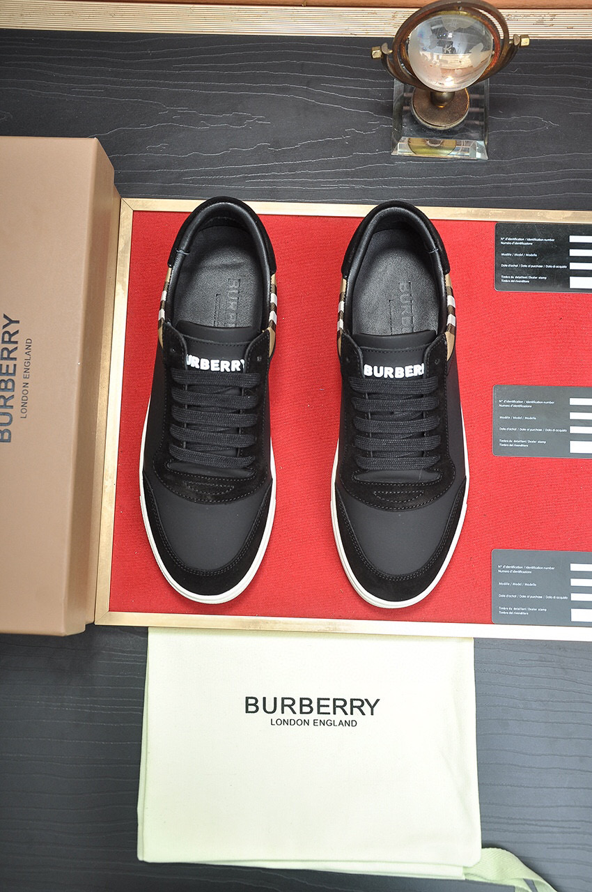 버버리 남자 스니커즈 신발 운동화