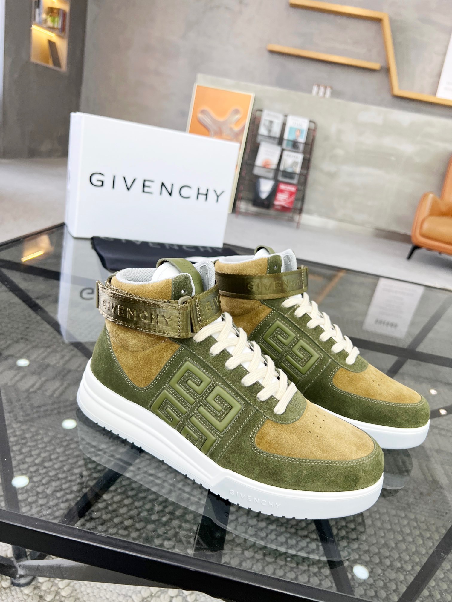 베르사체 남자 부츠