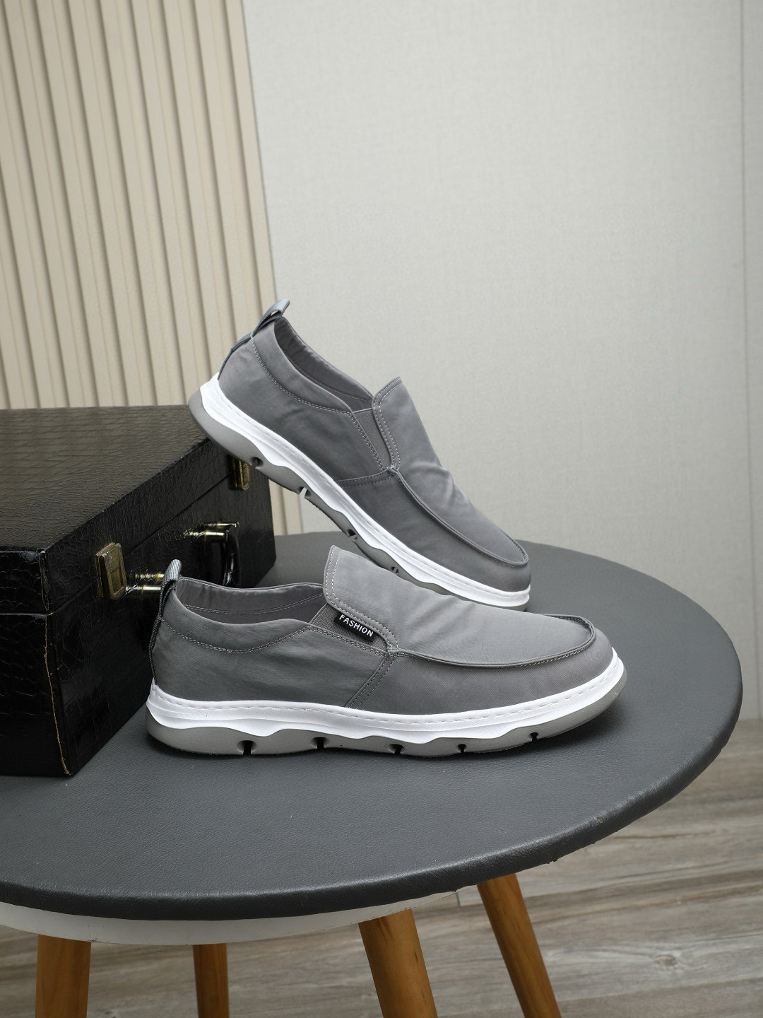 프라다 남자 스니커즈 신발 운동화