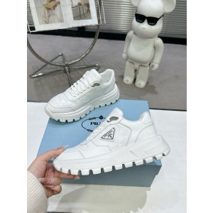 프라다 여자 스니커즈 신발 운동화