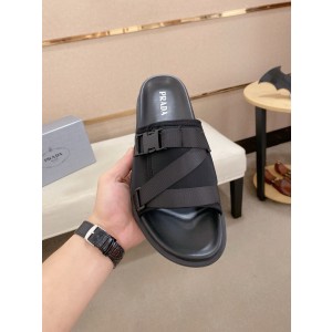프라다 남자 슬리퍼