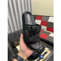 프라다 남자 슬리퍼