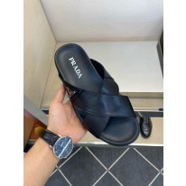 프라다 남자 슬리퍼