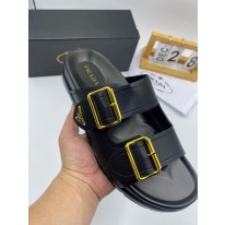 프라다 남자 슬리퍼