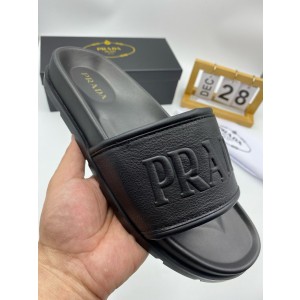 프라다 남자 슬리퍼
