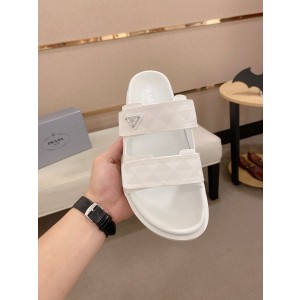 프라다 남자 슬리퍼