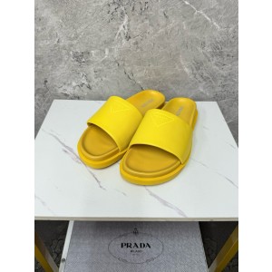 프라다 남자 슬리퍼
