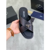 프라다 남자 슬리퍼