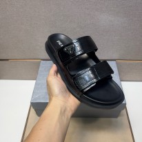 프라다 남자 슬리퍼