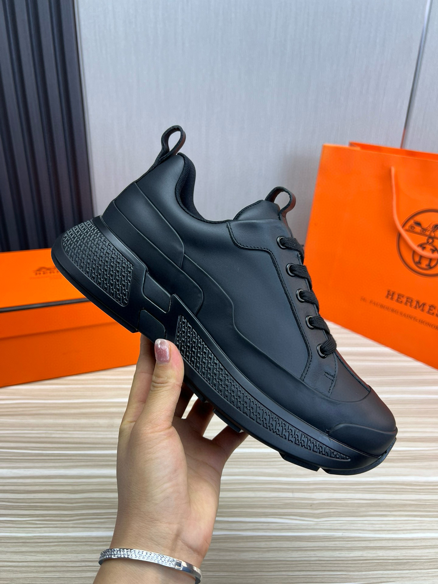 에르메스 남자 신발 운동화 스니커즈