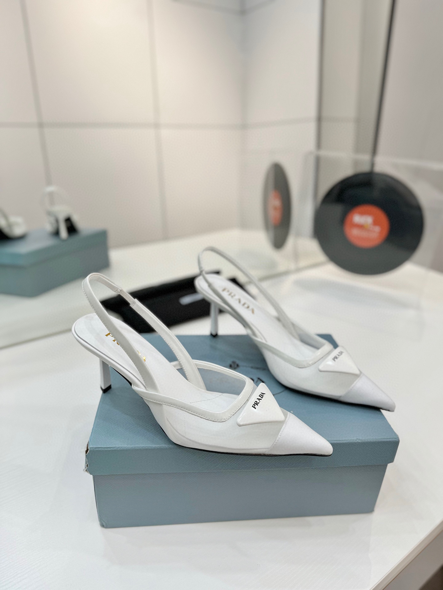 프라다 여자 샌들 7.5cm