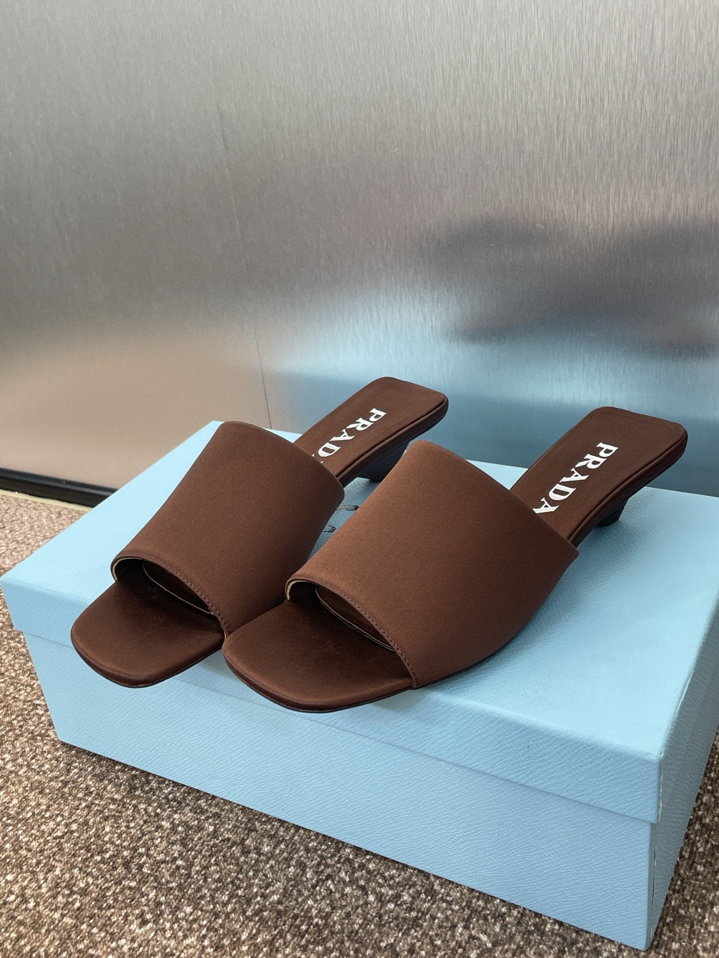 프라다 여자 슬리퍼 3.5cm