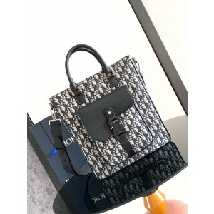 디올 토트백 남자가방