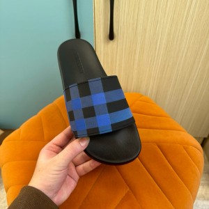 버버리 남녀공용 슬리퍼