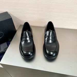 프라다 남자 구두