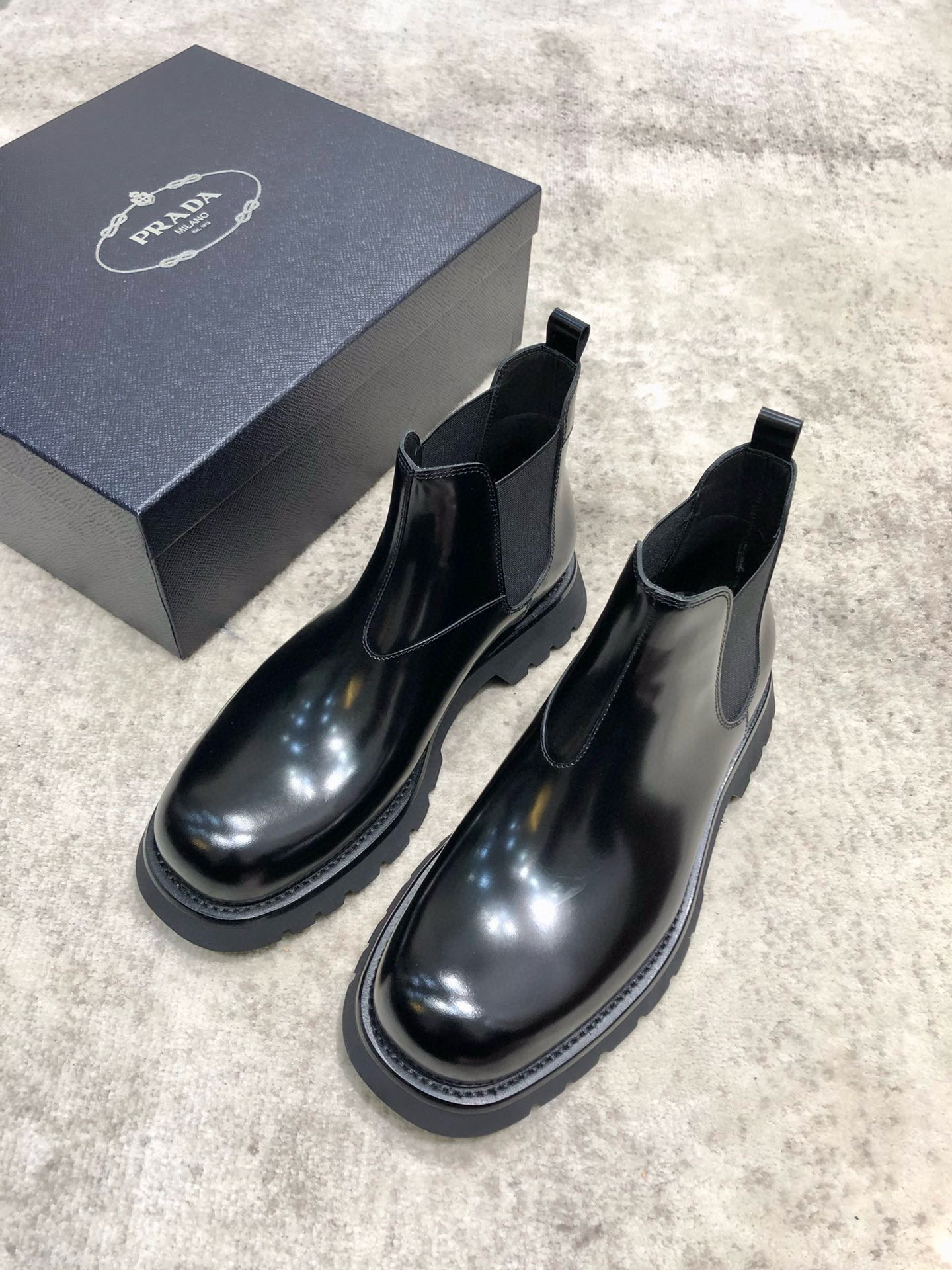 프라다 남자 부츠