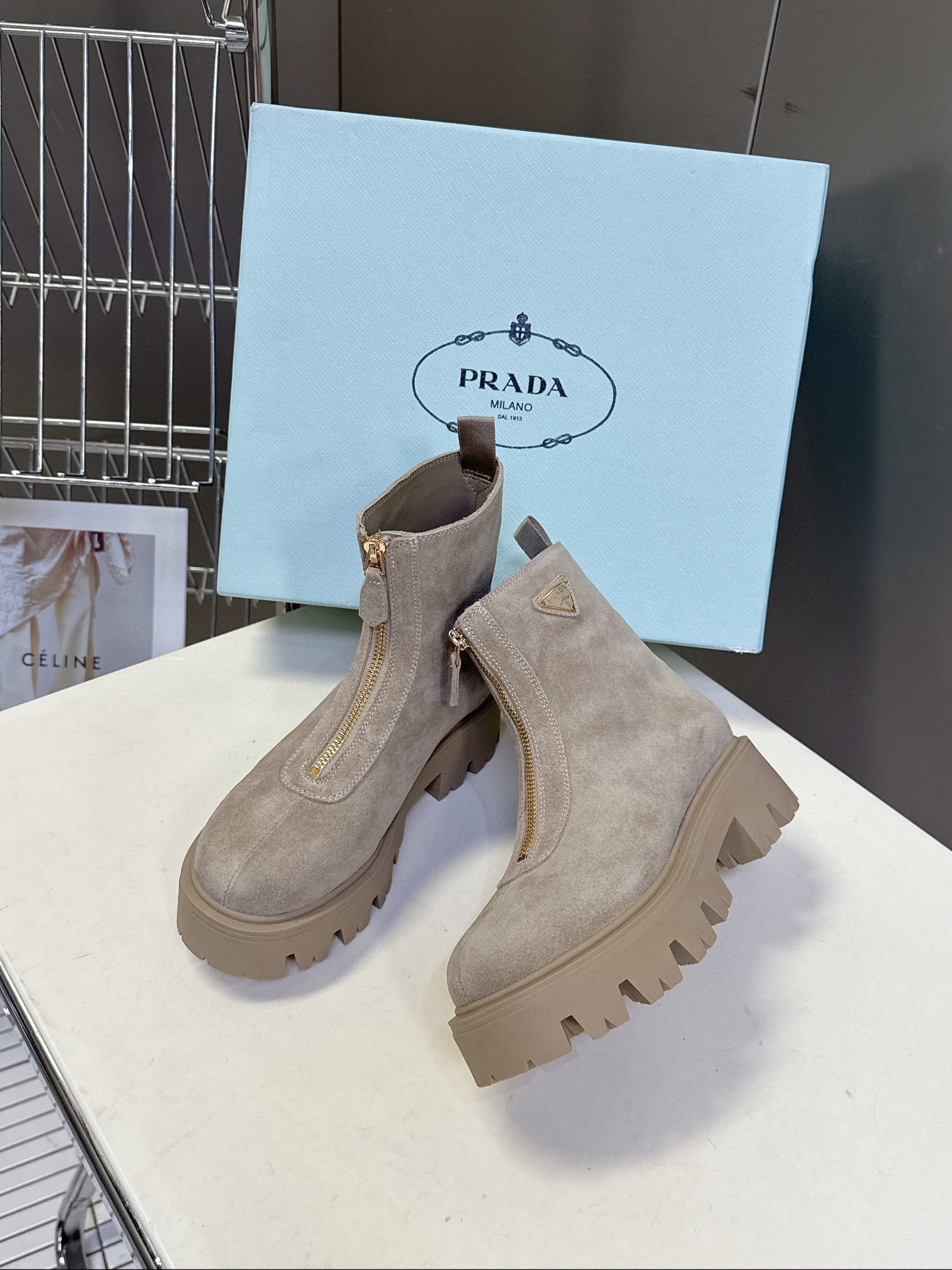 프라다 5CM 여자 부츠