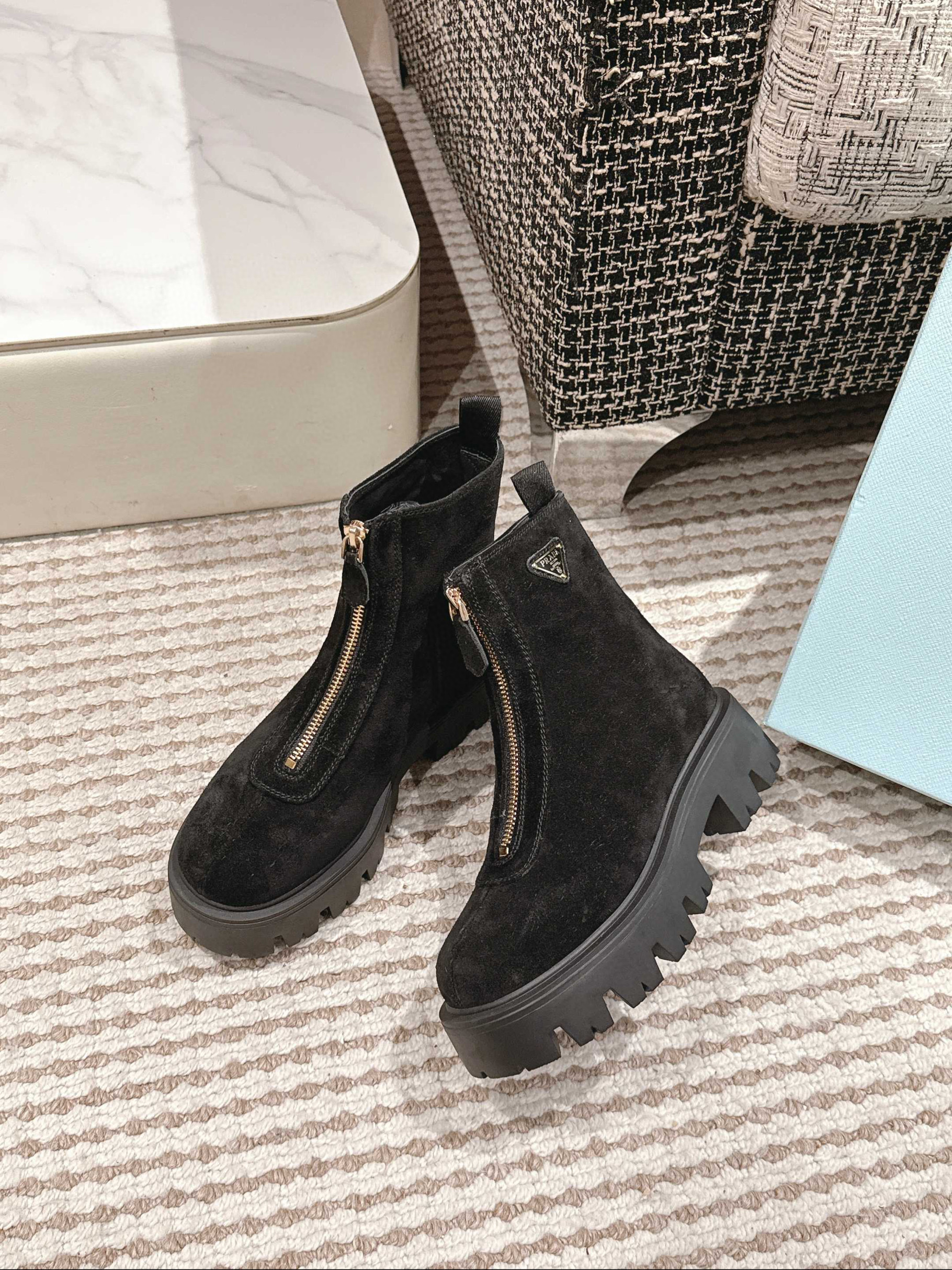 프라다 5CM 여자 부츠