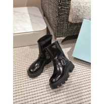 프라다 여자 부츠