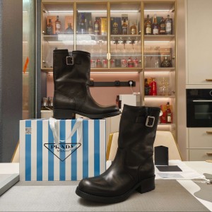 프라다 4CM 여자 부츠