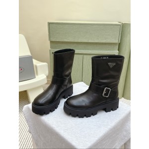 프라다 여자 부츠