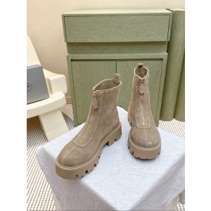 프라다 여자 부츠