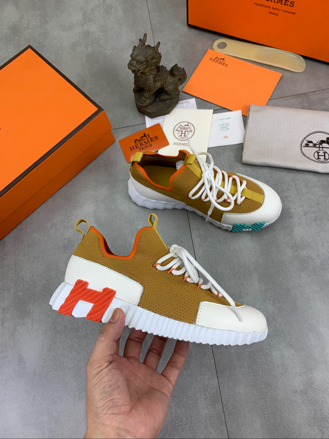 에르메스 남녀공용 신발 운동화 스니커즈