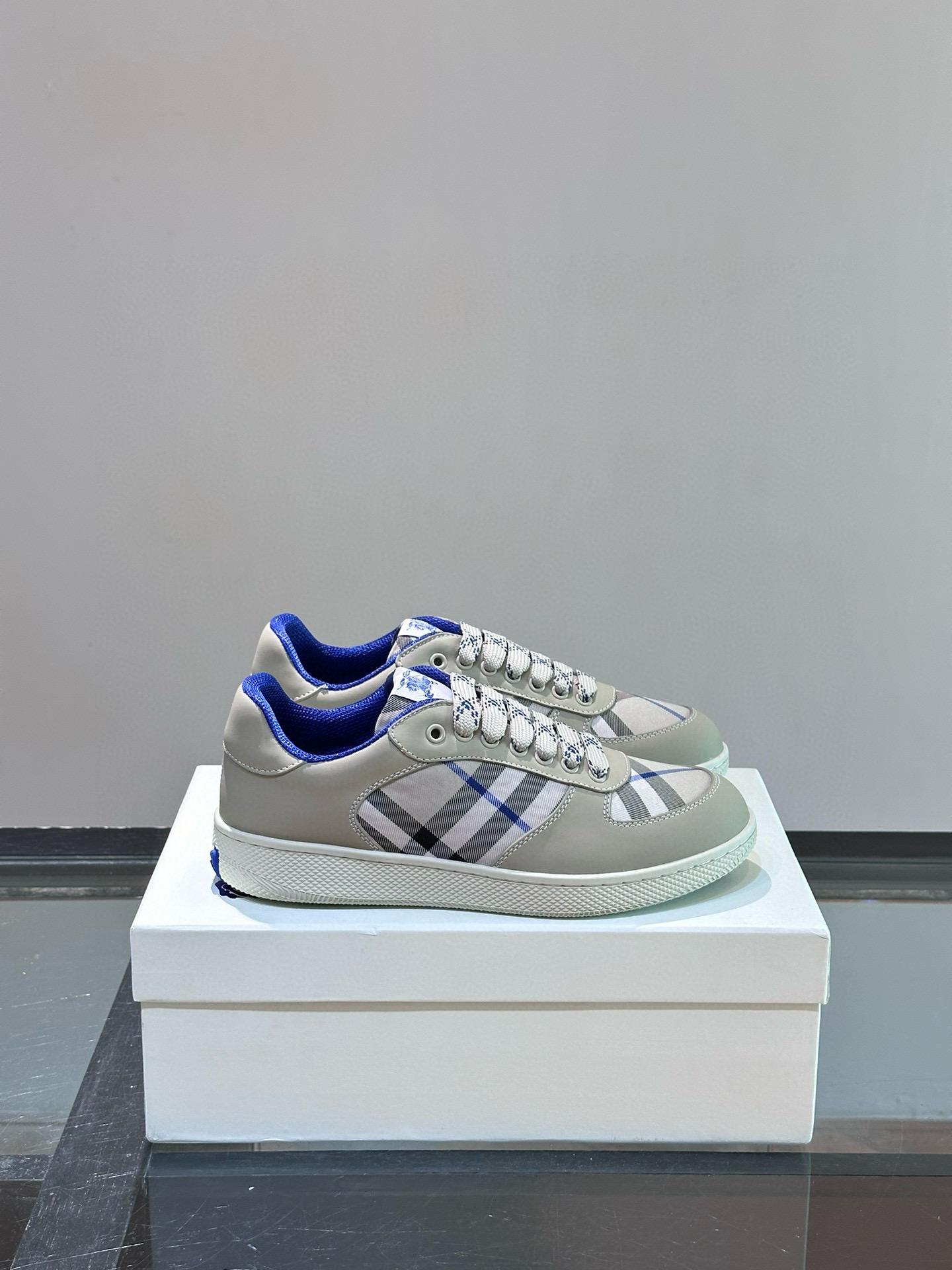 버버리 남자 스니커즈 신발 운동화