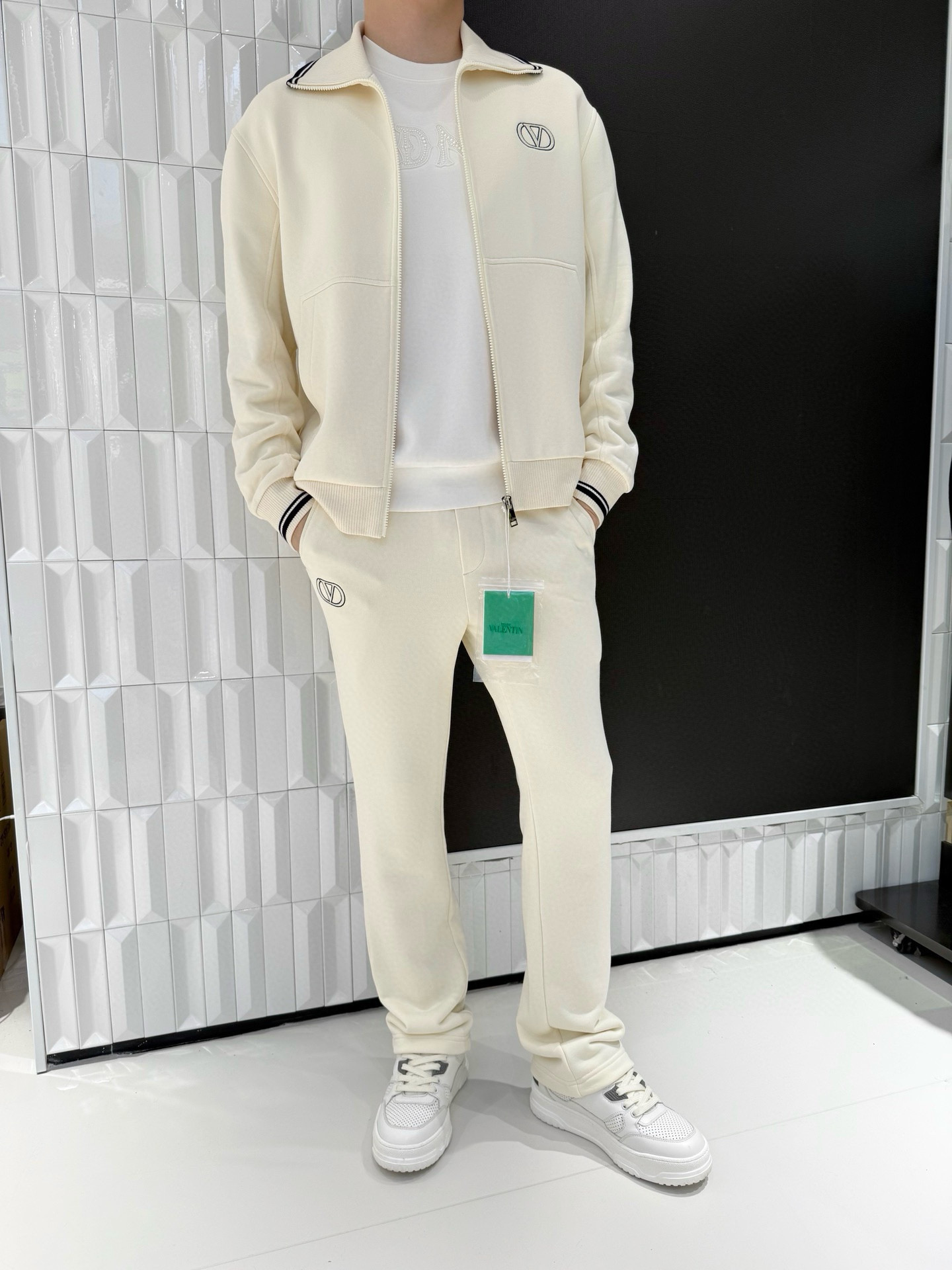 발렌티노 남자 세트